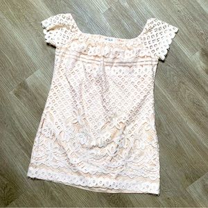 💢SOLD💢 Gorgeous Off the Shoulder Lace Dress in Soft Pink Hue